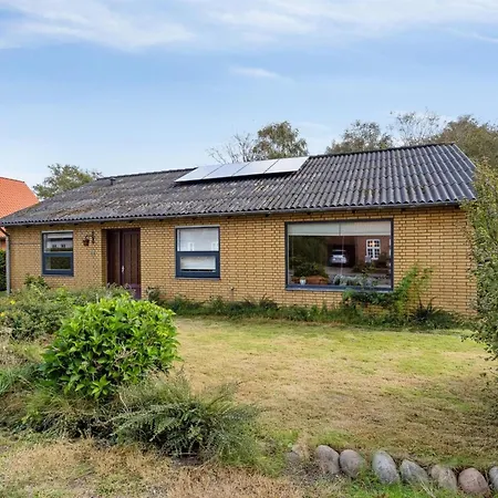 Dom wakacyjny Magh - 9-8km From The Sea By Interhome Tønder